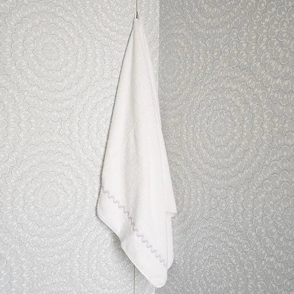 Wave Embroidered Bath Towel