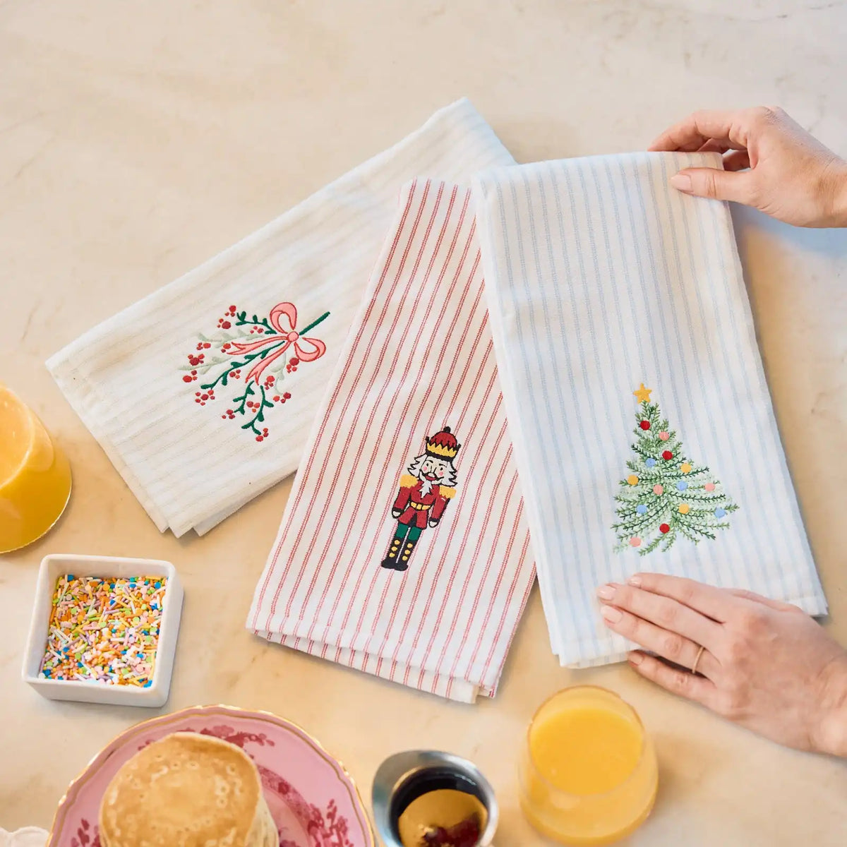 Holiday Kitchen Towel Trio (3 pieces)