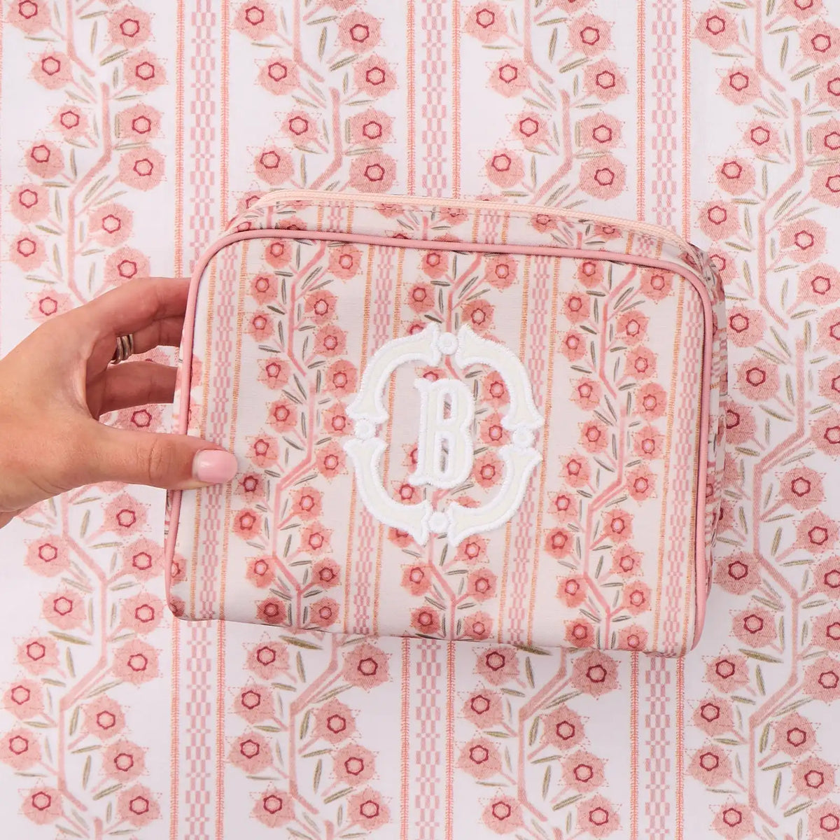 Teil Duncan Henley x Weezie Medium Patterned Toiletry Bag