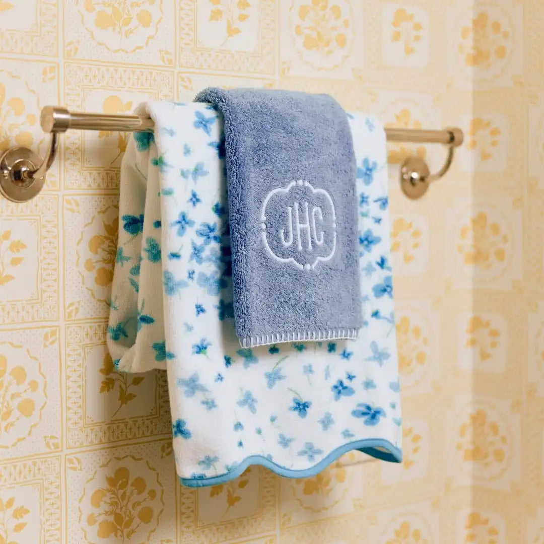 Stitched Edge Hand Towels (pair)
