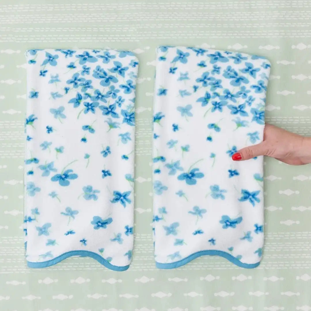 Floral Scallop Hand Towels (pair)