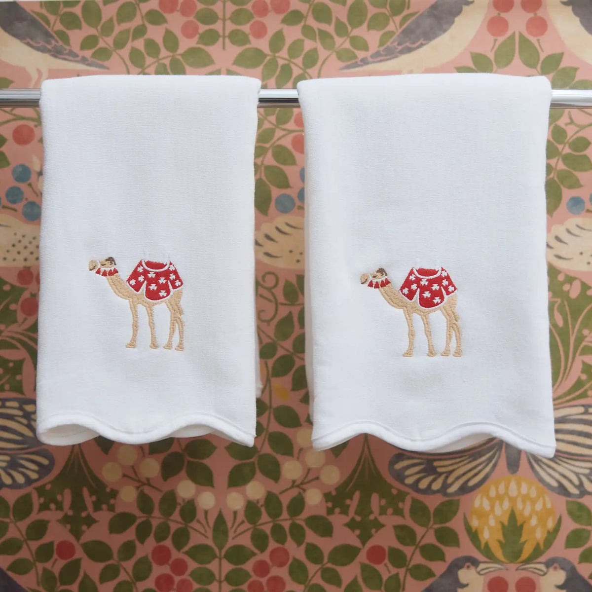 Scallop Powder Bath Towels (pair)