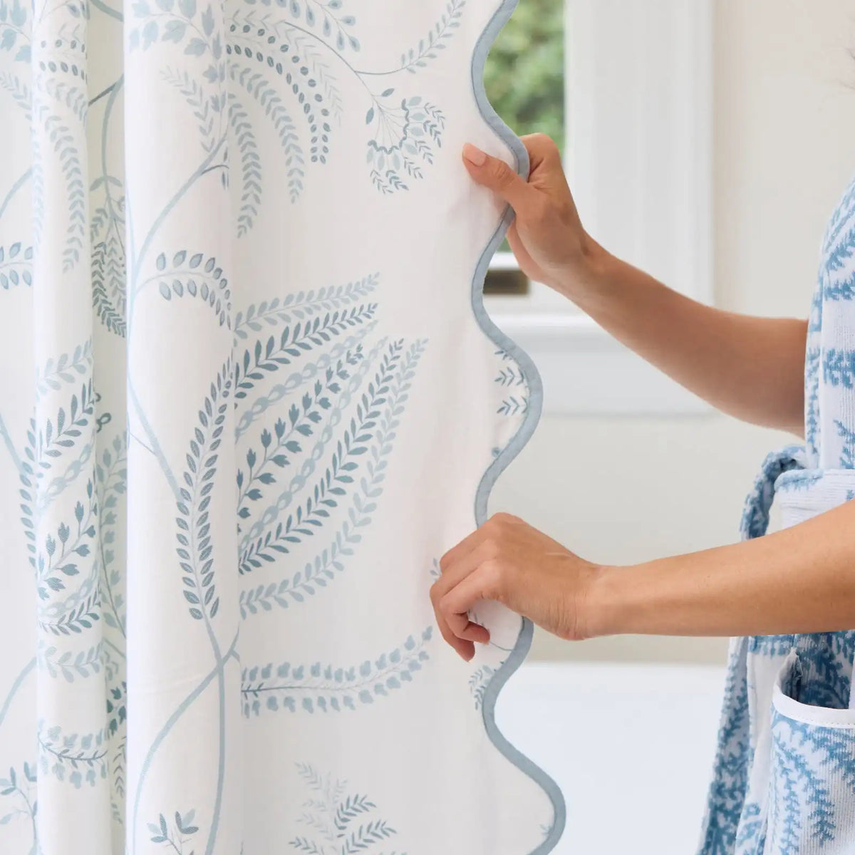 Patterned Scallop Shower Curtain