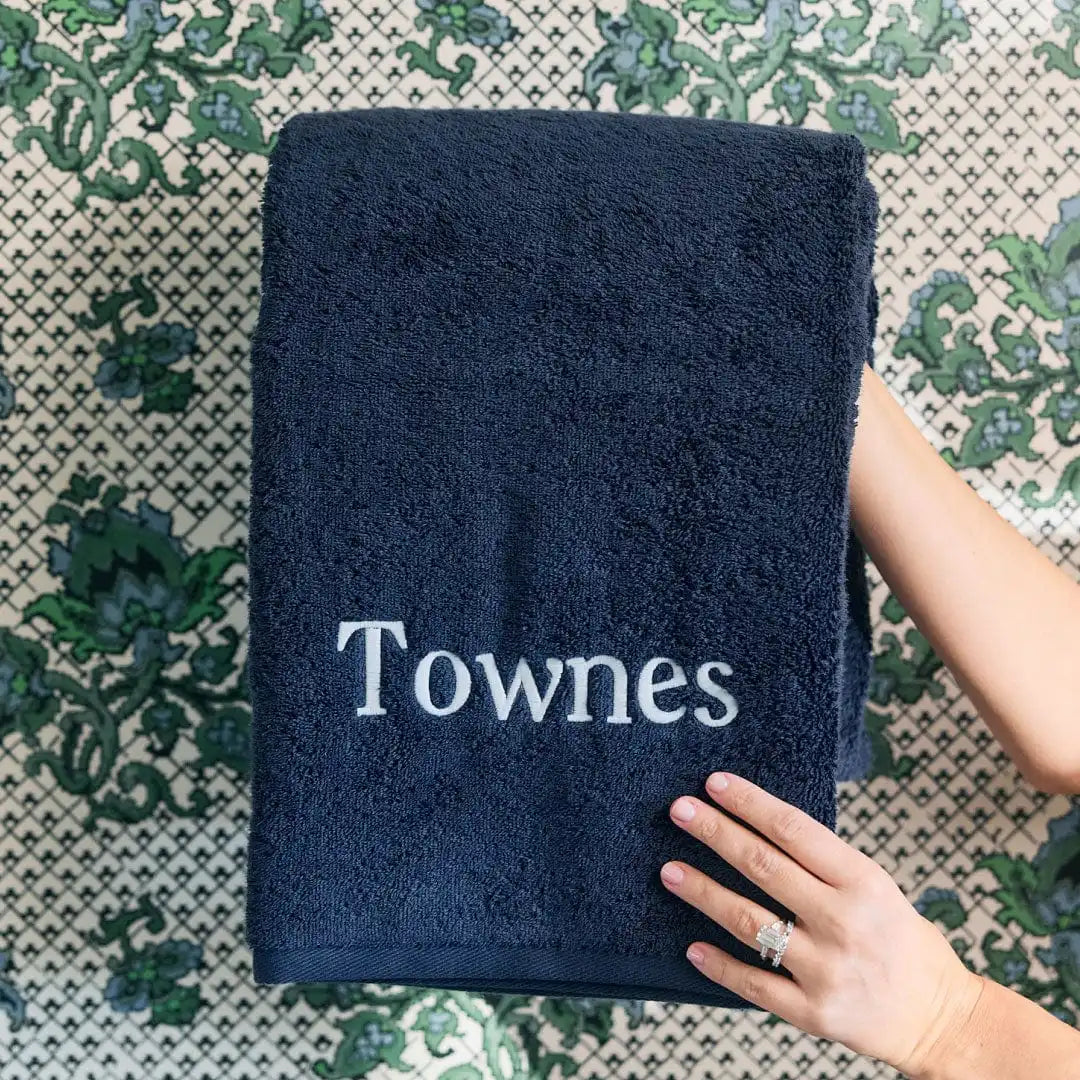 Weezie Basic Bath Towel