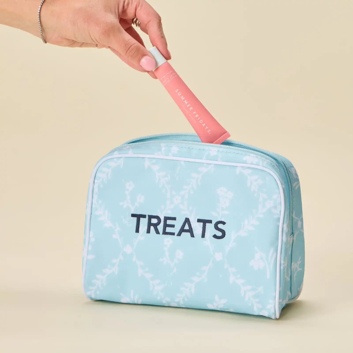 Medium Patterned Toiletry Bag